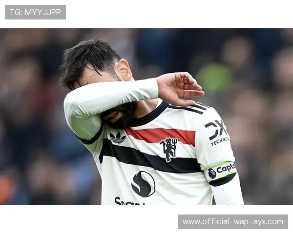 曼联爆冷遭逆转，滕哈赫赛后被问及下课危机