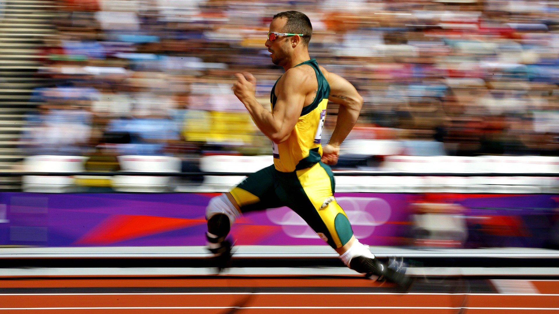 爱游戏官方-接力赛评：澳中大战堪称泳坛“巅峰对话”