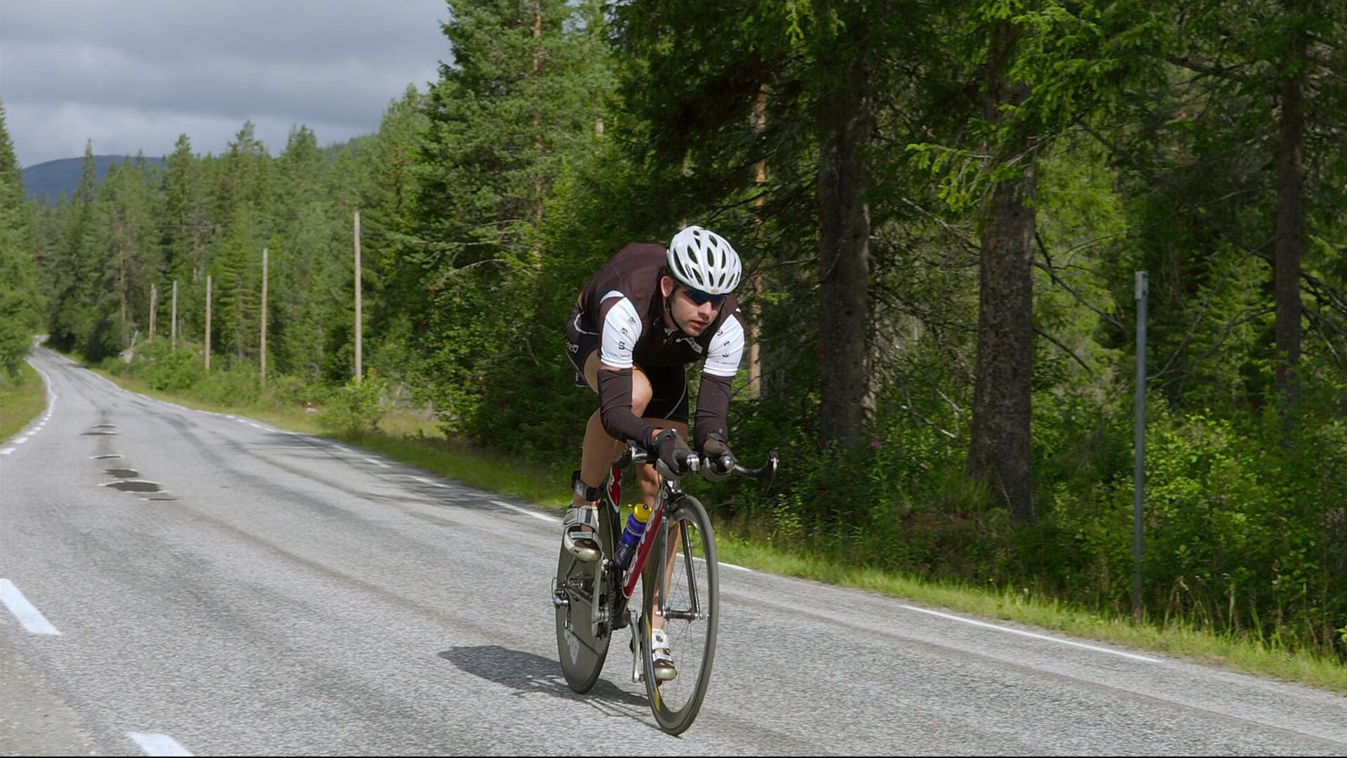 曼联主帅重用达洛特真相曝光!官方确认两人关系,球迷炸锅:难怪